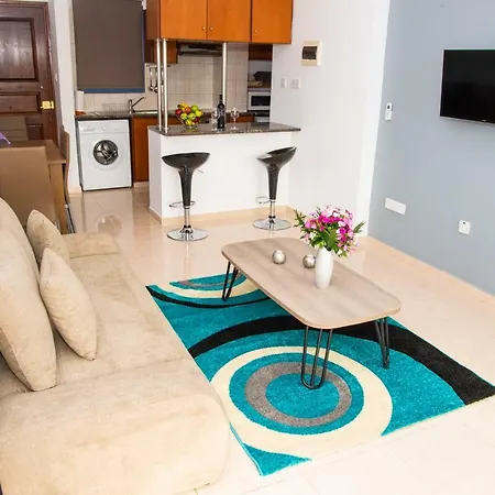 Savvas Apartment *